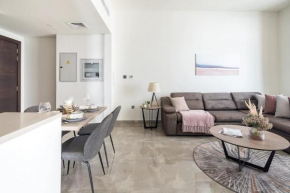 Frank Porter - Majestique Residence 2